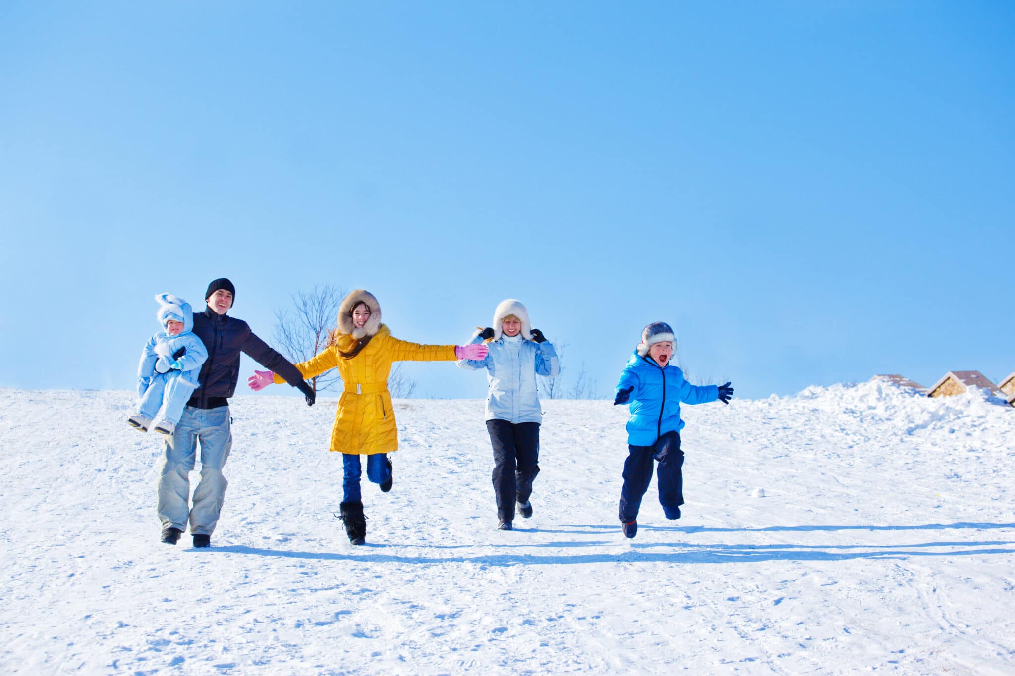 8 Original Indoor and Outdoor Activities to Do as a Family During Spring Break
